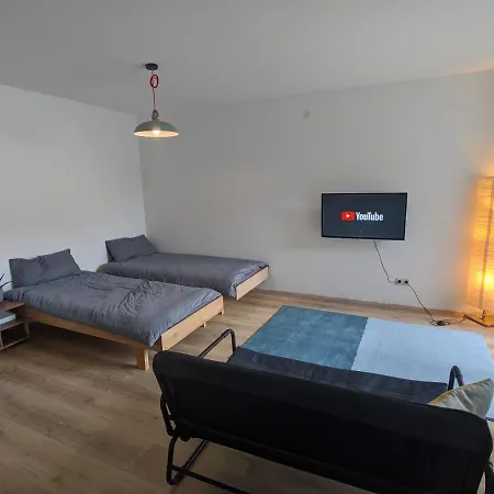 Ideales Messe 15min Fahrtweg Apartamento