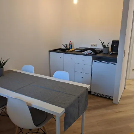 Ideales Messe 15min Fahrtweg