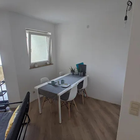 Ideales Messe 15min Fahrtweg Kirchheim unter Teck