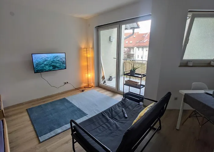 Ideales Messe 15min Fahrtweg Apartamento *